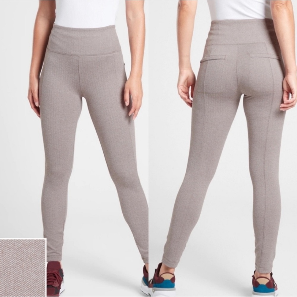 Athleta, Size SMALL Delaney Herringbone Tight in asphalt. In excellent condition